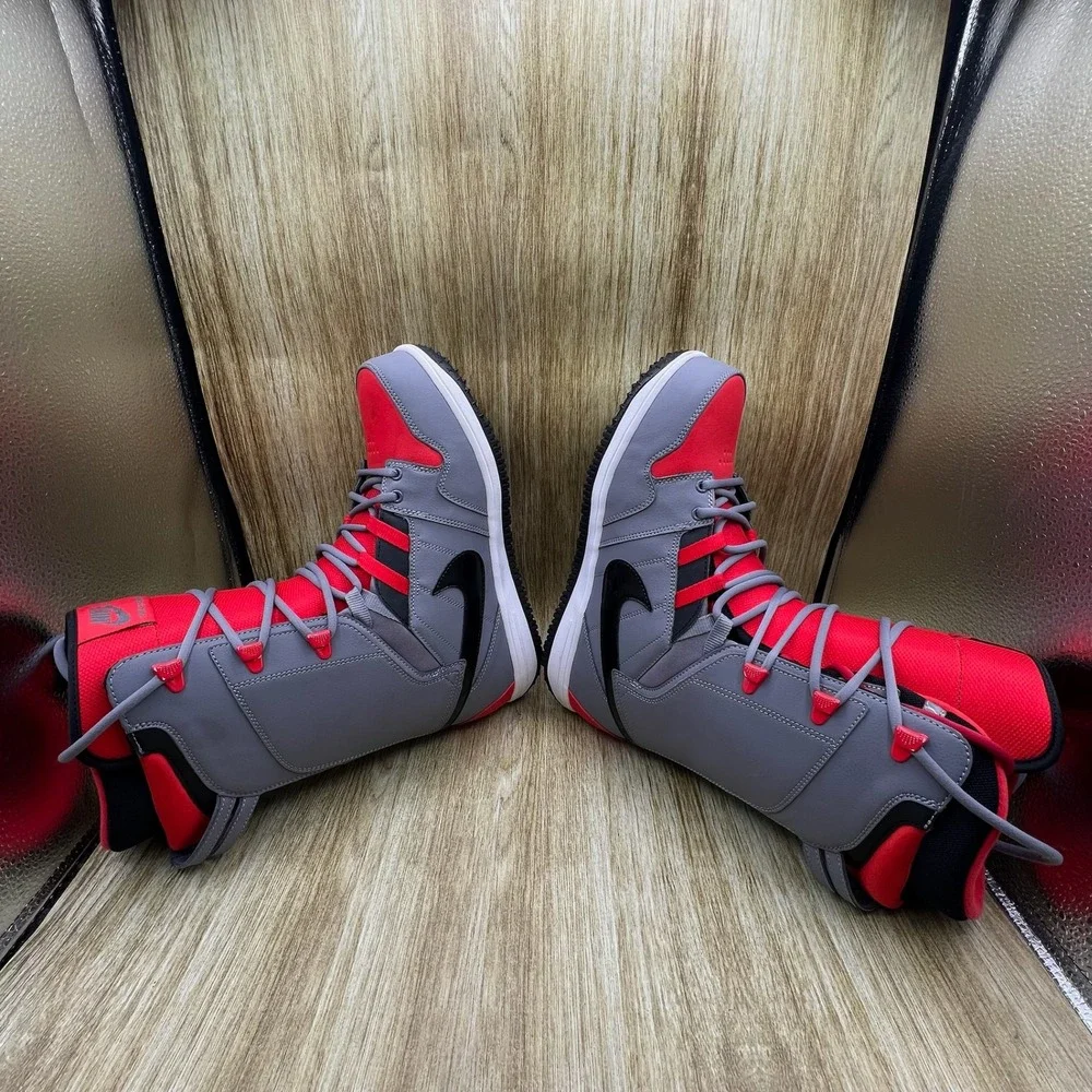 Nike Air Vapen Snowboard Boots Men's Size 9.5 Red Grey Shoes 447125-006